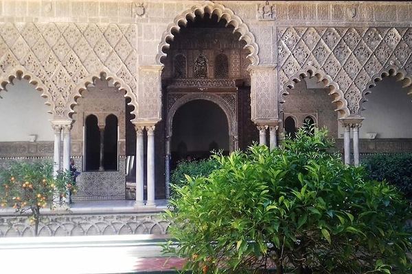 Private Alcázar for the Ceramics and Plasterwork of Mudéjar Seville