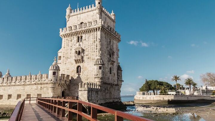 Private Belém with the Jerónimos Ticket, at the Tombs of Camões and da Gama