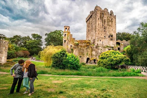 Three Hours at Blarney, Eighty Minutes in Kinsale, and a Pentagon Fort