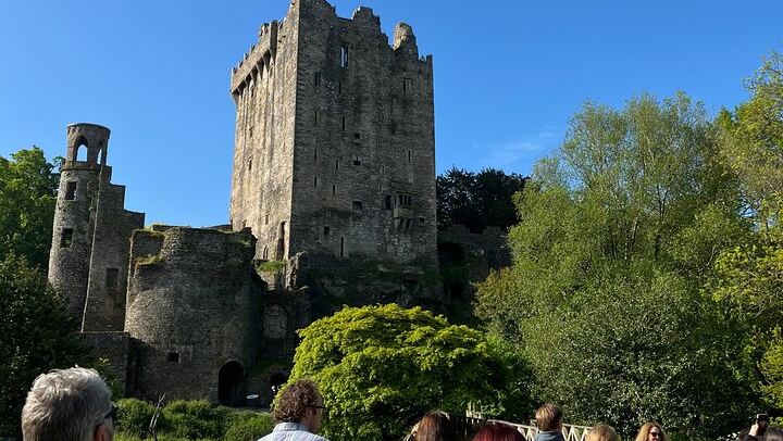 The Gardens Get a Guide Too, and the Same Man Drives Every Tour