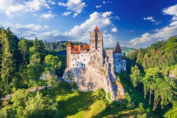 Thirteen Hours from Cluj, with a Shot at the House in Sighișoara