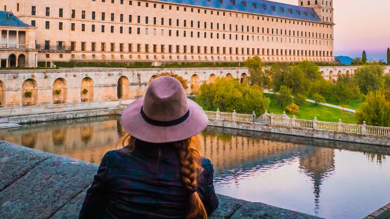El Escorial and the Chapels of the Valley Basilica, Five Hours by Bus