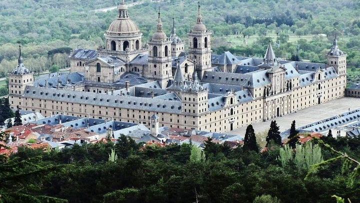Valley of the Fallen and El Escorial, Five Hours from San Bernardo
