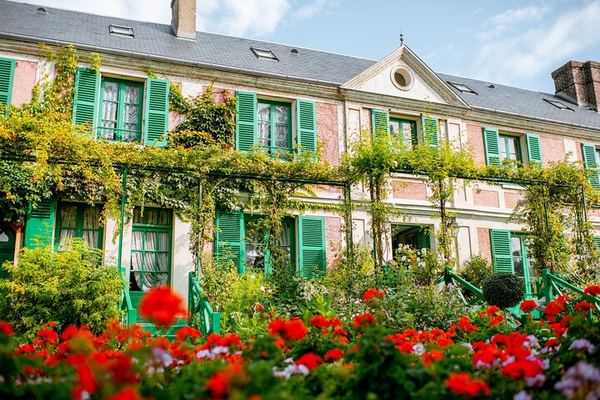 Versailles Guided, Then Giverny with an Audio App