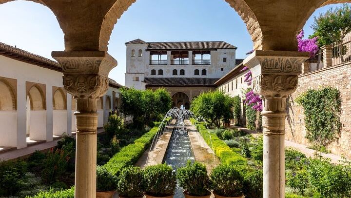 Alhambra in Three Hours: Torre de la Vela Climb, Then the Nasrid Palaces