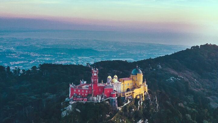 Pena and Regaleira Starting in Sintra Itself, Not on a Coach from Lisbon