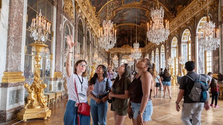 Versailles Guided with a Train Option or an Express On-Site Tour
