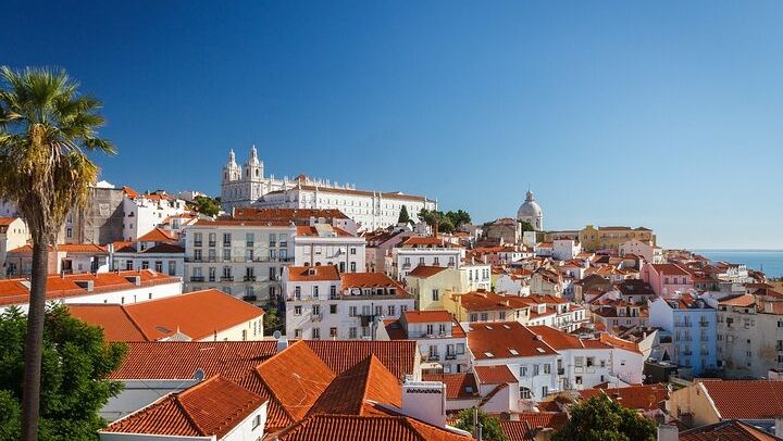 Private Alfama Downhill from the Castle, Past the Judiaria and the King's Fountain