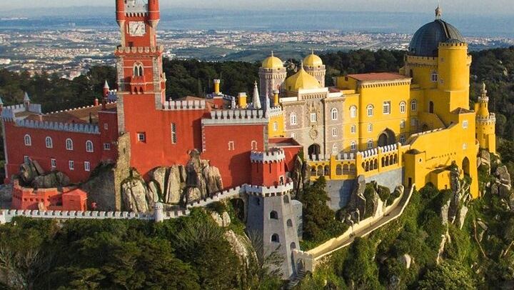 Sintra with the Detour to Penedo, the Village Off the Circuit