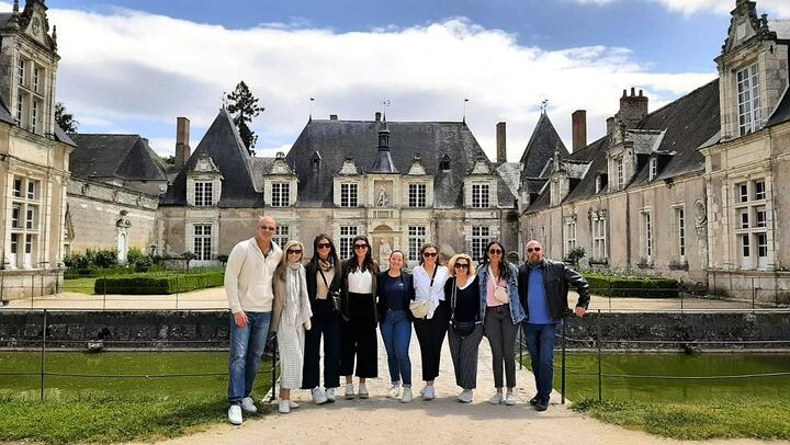 Chambord and Chenonceau at Christmas: Guided Day from Tours or Amboise