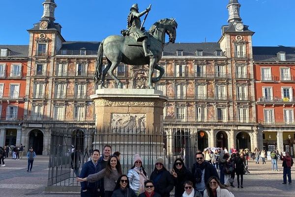 Madrid Old Town Pay-What-You-Want, and the Tunnel to the Royal Palace