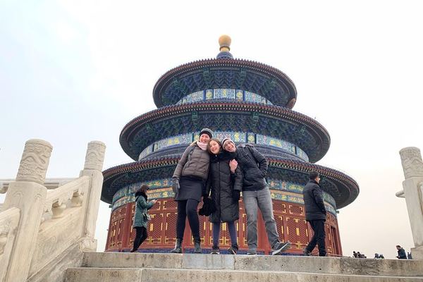 Roast Duck for Lunch, and the Hunt for the Palace's Missing Half Room