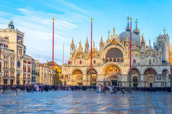 Private Guide at the Basilica, and Bring the Original of Your ID