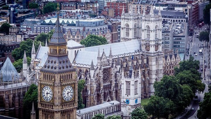 London Highlights by Tube and Bus, with Westminster Abbey and the Tower
