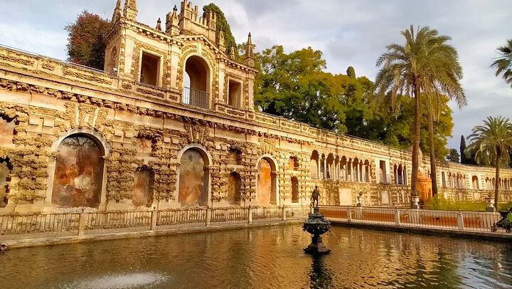 Private Alcázar and Cathedral, with the Columbus Tomb Controversy