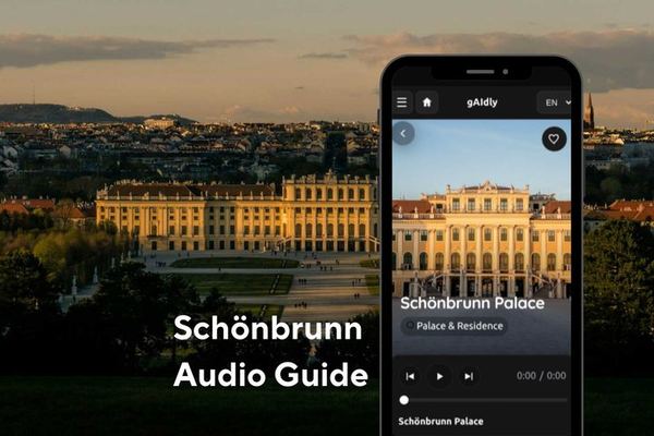 No Guide, No App, No Palace Ticket: Ten Stops on Your Own Phone