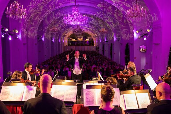 Figaro, Die Zauberflöte and Don Giovanni, Played Here Every Day