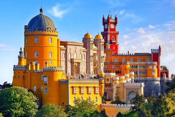Sintra and Regaleira, Then the Coast Road to Guincho, Cascais and Estoril