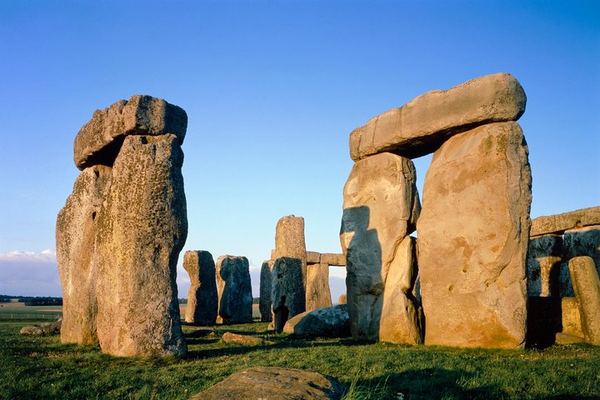 Private Car Tour to Windsor, Stonehenge and Oxford from London