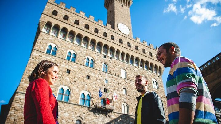 Two Hours from the Annunziata to Pitti, Including the Forgotten Medici