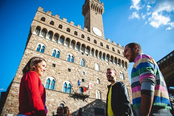 Two Hours from the Annunziata to Pitti, Including the Forgotten Medici