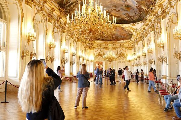 The Only Synagogue in Vienna That Survived the War, and Schnitzel at Noon
