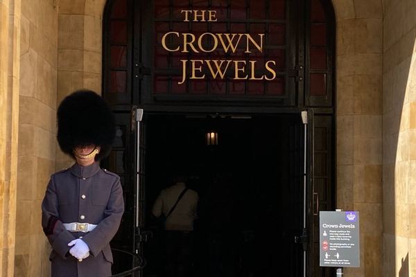 Tower of London Small Group with a Blue Badge Guide