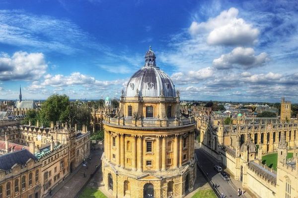 Windsor Castle and Oxford in a Small Group, Castle Entry Included