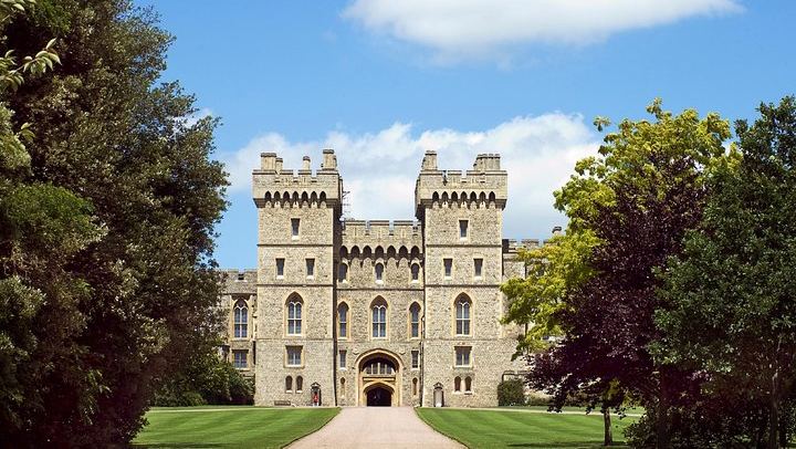 Windsor Castle, Stonehenge and Oxford with Christ Church